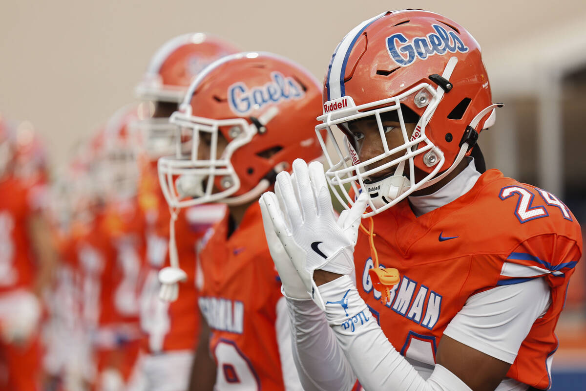 Bishop Gorman defensive back Brayley Manning (24) claps during warms ups before the start of th ...
