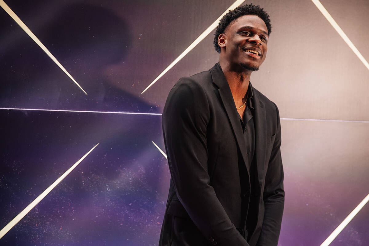 Denzel Clarke walks the MLB Awards red carpet at The Cosmopolitan Thursday, Nov. 13, 2025, in L ...