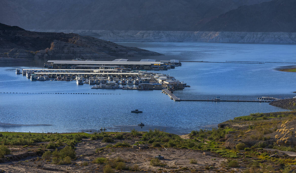 Lake Mead predicted to plunge to record low, newest projections show