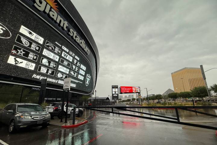 Allegiant Stadium pictured during heavy rainfall in Las Vegas on Saturday, Nov. 15, 2025. (Cait ...