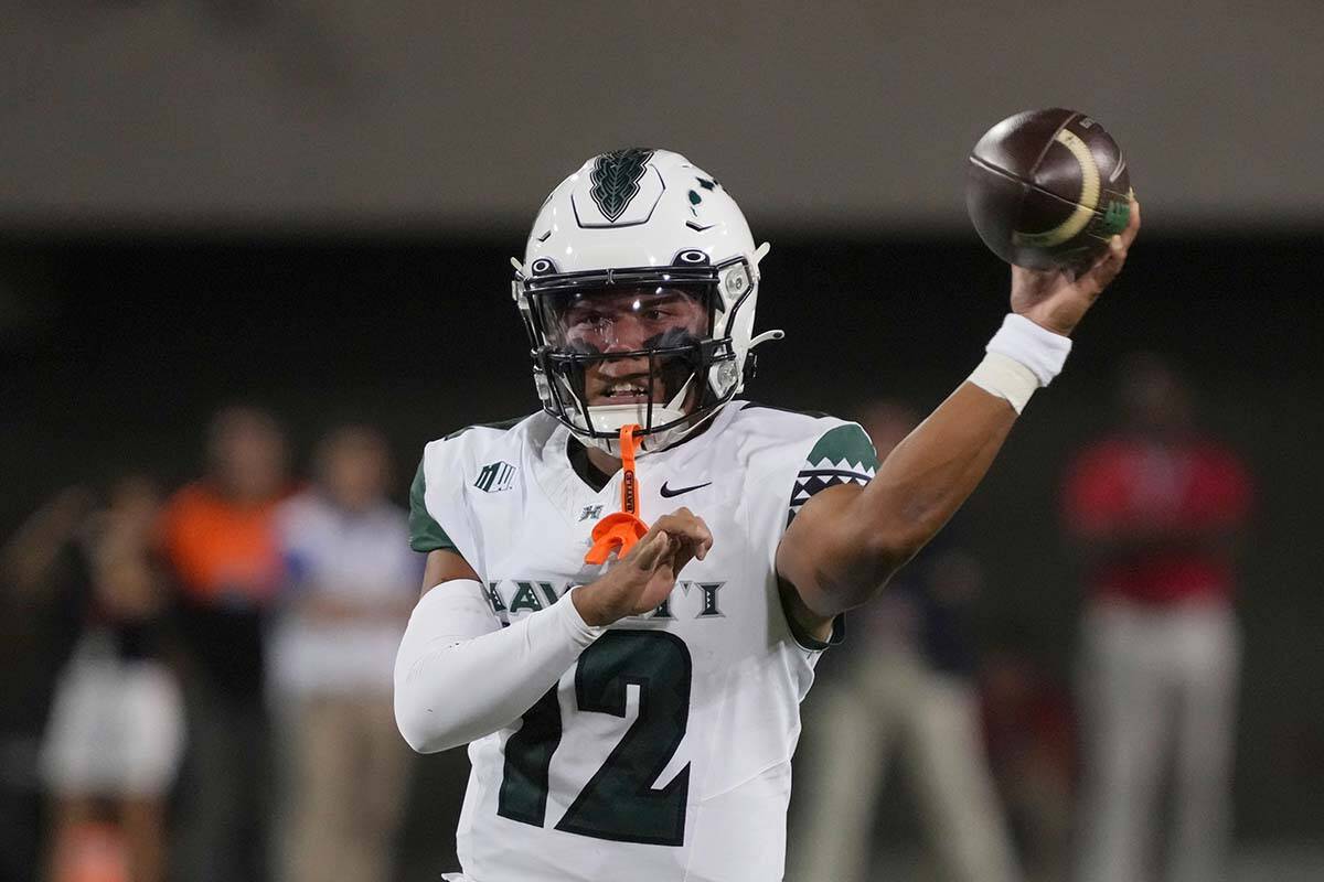 Hawaii quarterback Micah Alejado (12) in the first half during an NCAA football game against Ar ...