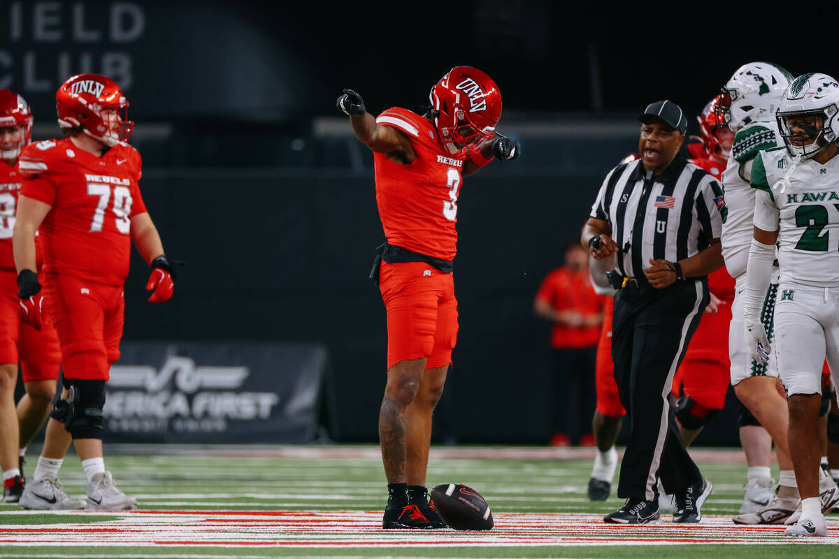 UNLV wide receiver DaeDae Reynolds (3) celebrates a first down during the second half of the Ni ...