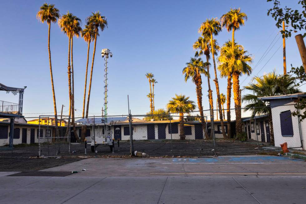 The former Valley Motel Is seen on Fremont Street by Maryland Parkway on Wednesday, Sept. 24, 2 ...