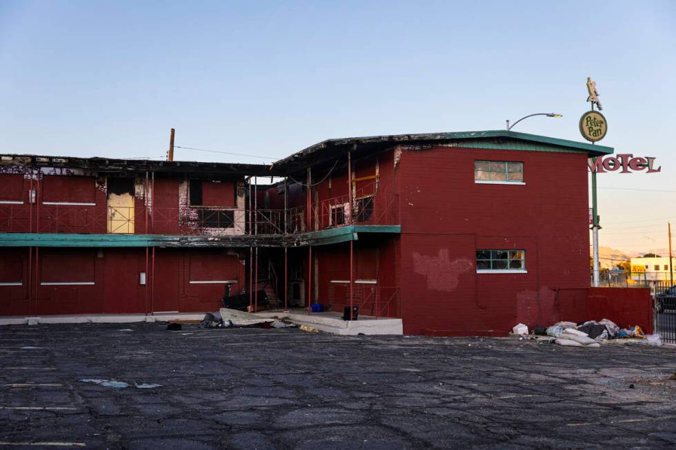 The former Star View Motel is seen on Fremont Street by Maryland Parkway on Wednesday, Sept. 24 ...