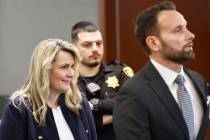 Henderson Councilwoman Carrie Cox, left, appears with defense attorney Josh Tomsheck at her arr ...