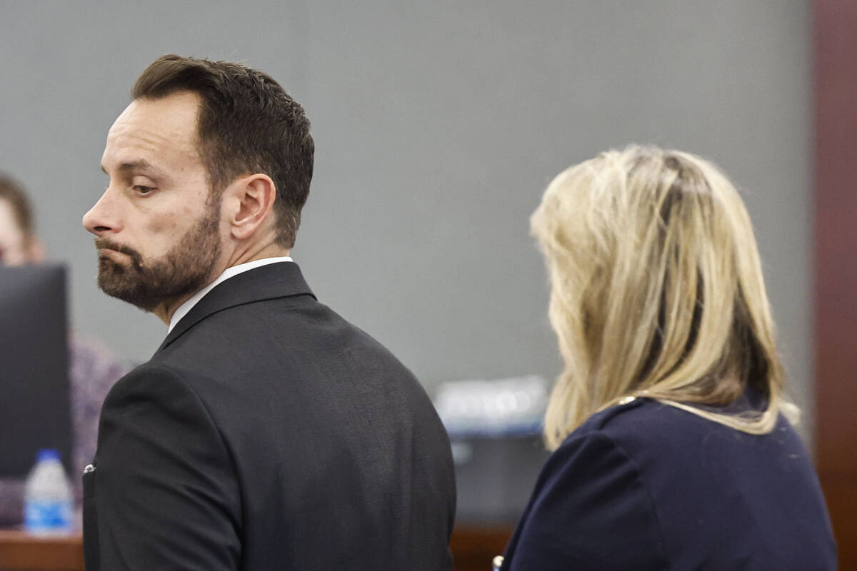 Henderson Councilwoman Carrie Cox, right, appears with defense attorney Josh Tomsheck at her ar ...