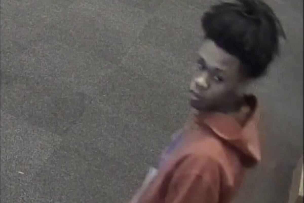 The third has dreadlocks tied on top of his head. (Metropolitan Police Department)