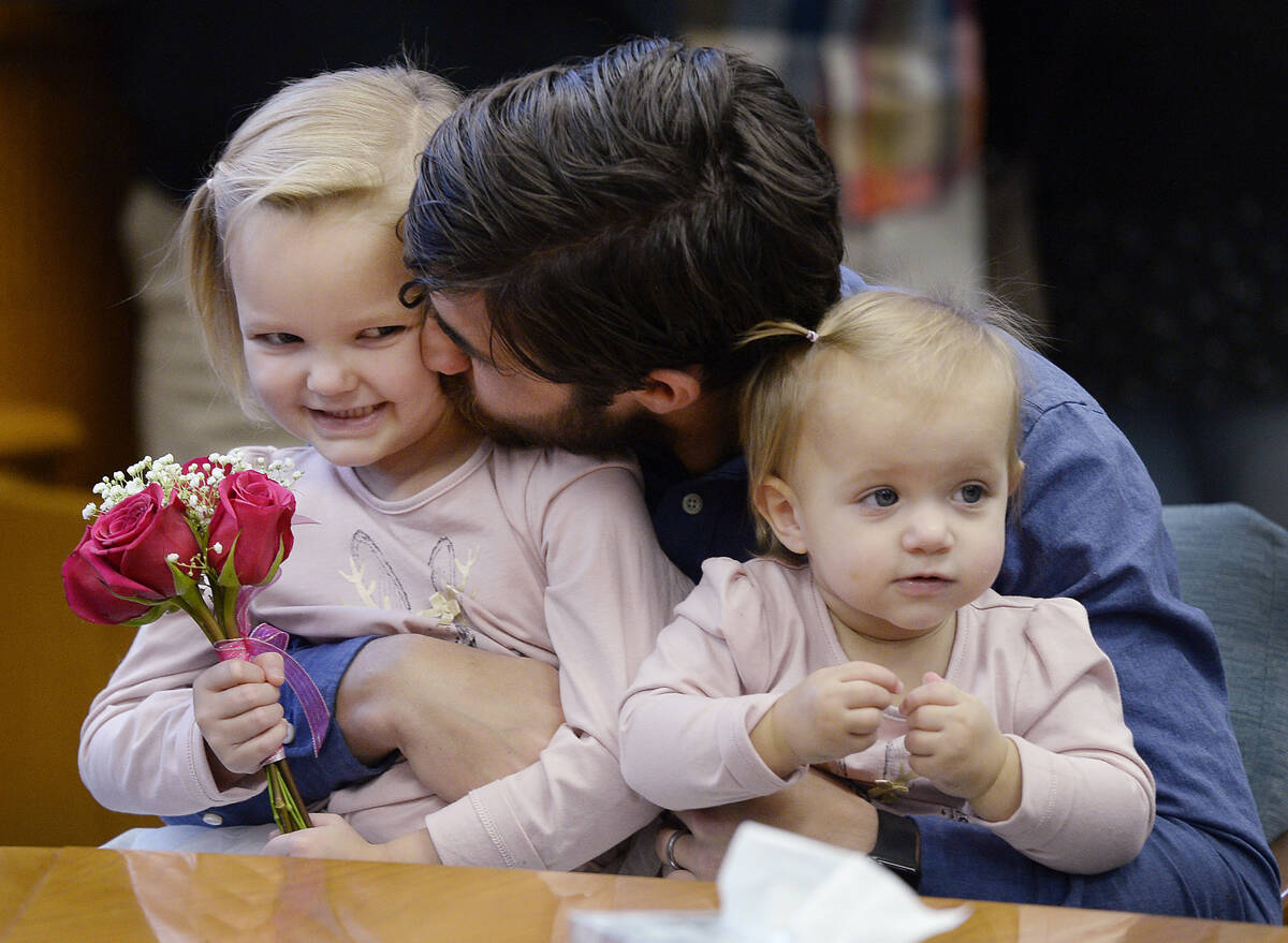 (Chris Howell/The Herald-Times via AP)