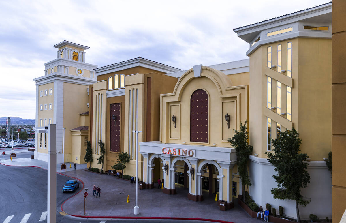 Exterior of the South Point on Friday, Nov. 14, 2025, in Las Vegas. (L.E. Baskow/Las Vegas Revi ...