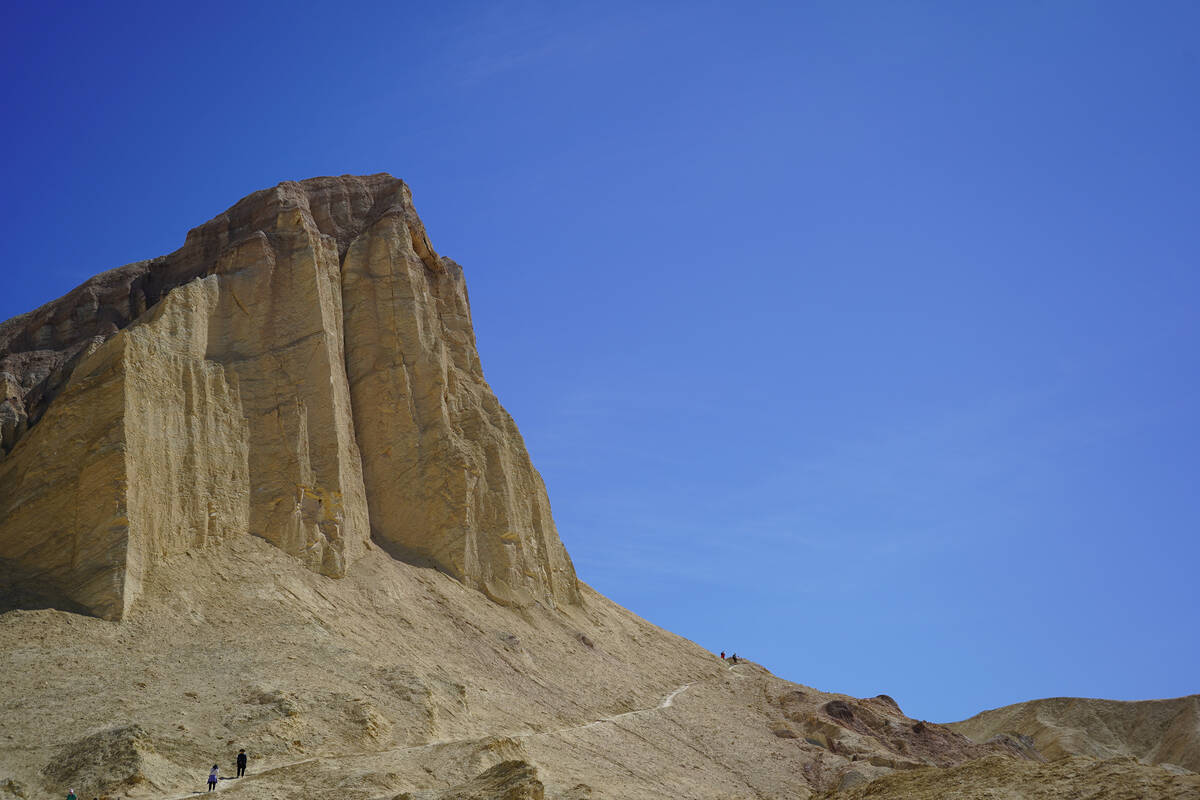 Getting close to the back side of Manly Beacon, prominent in so many stunning photographs taken ...