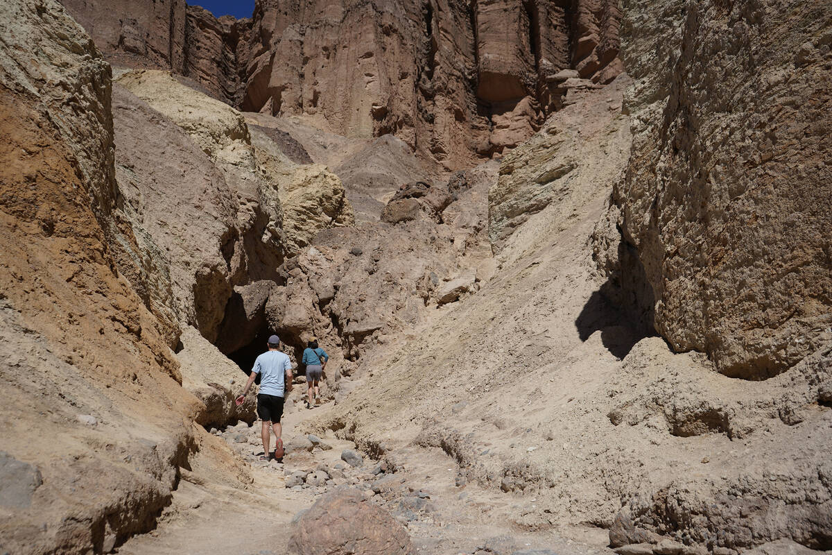 Hikers on their approach to Red Cathedral via a spur trail off Golden Canyon trail. (Natalie Burt)