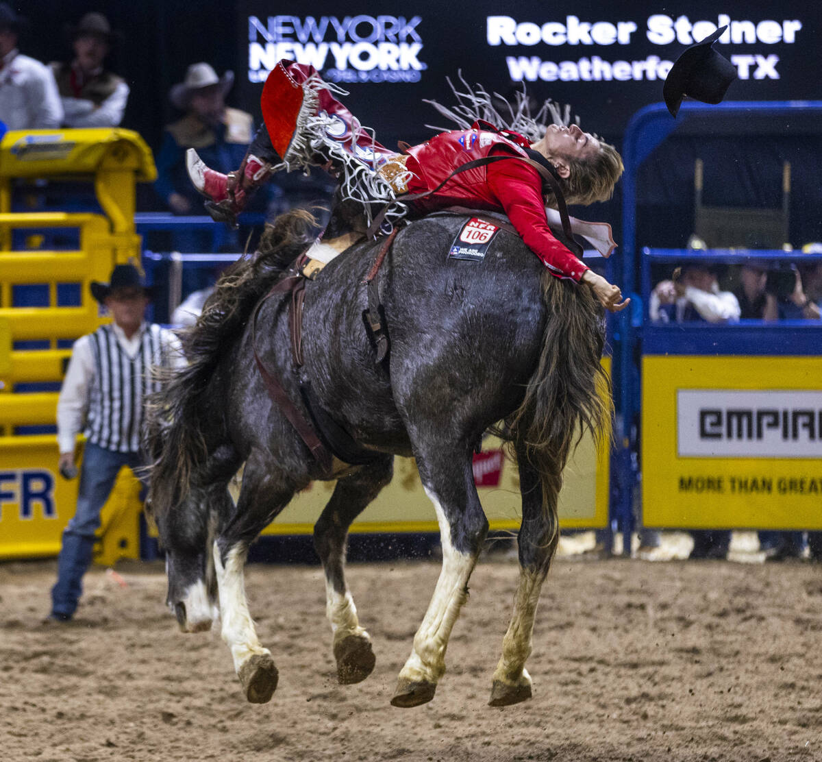 Rocker Steiner rides Silver Beaver for the win in Bareback Riding during Day 2 of National Fina ...