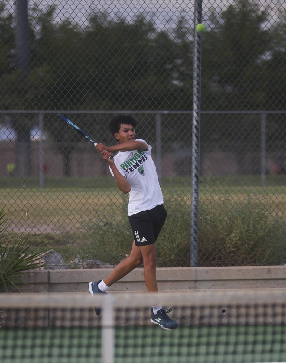 Palo Verde’s Mikele Longo competes against Faith Lutheran for the 5A boys tennis team st ...