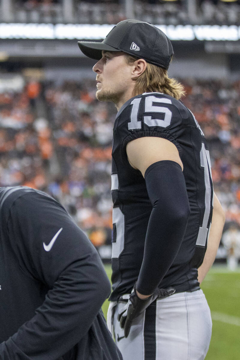 Raiders quarterback Kenny Pickett (15) near the bench during the second half of an NFL game aga ...