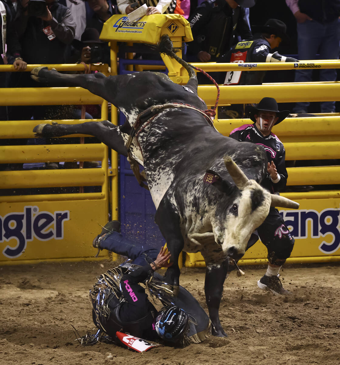 TJ Gray narrowly avoids Tesla after getting bucked off during the fifth go-round of the Nation ...