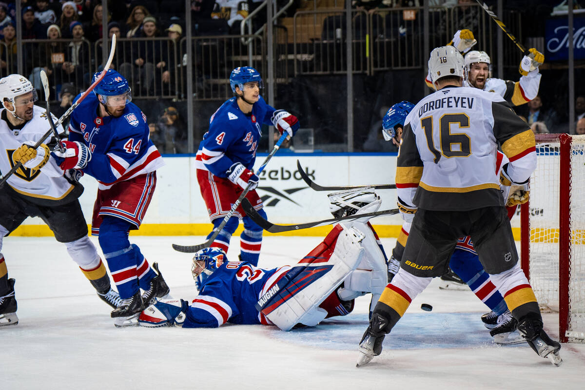 Vegas Golden Knights center Tomas Hertl (48) scores a game-tying goal in the last minute of an ...