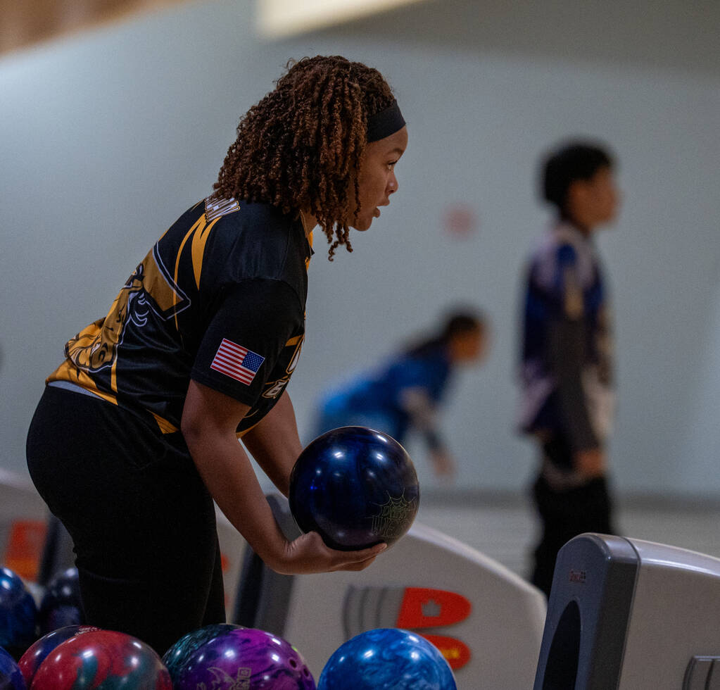 Clark’s Alliah Jordan concentrates during a 5A bowling match against Palo Verde at Sunco ...