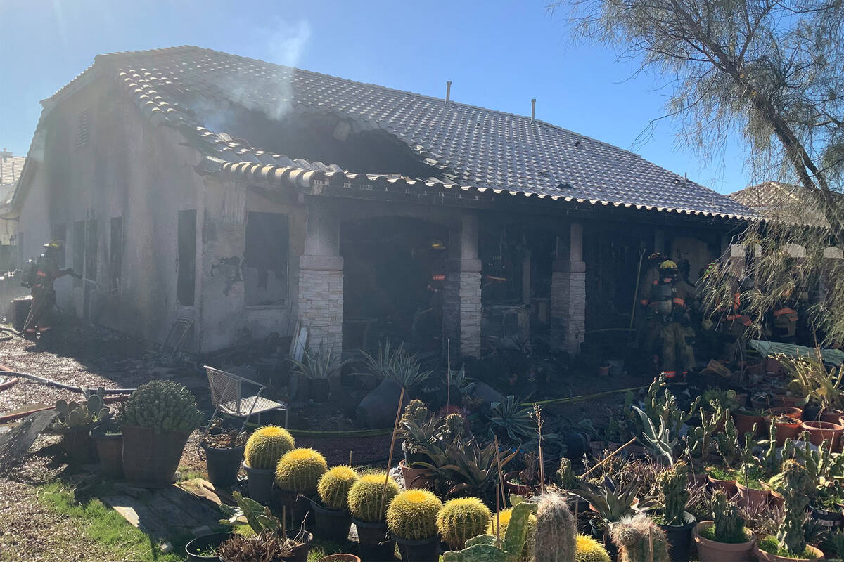 Fire in east Las Vegas leaves 1 dead, 3 injured