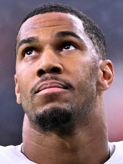 Las Vegas Raiders defensive end Charles Snowden (49) walks off the field prior to an NFL footba ...
