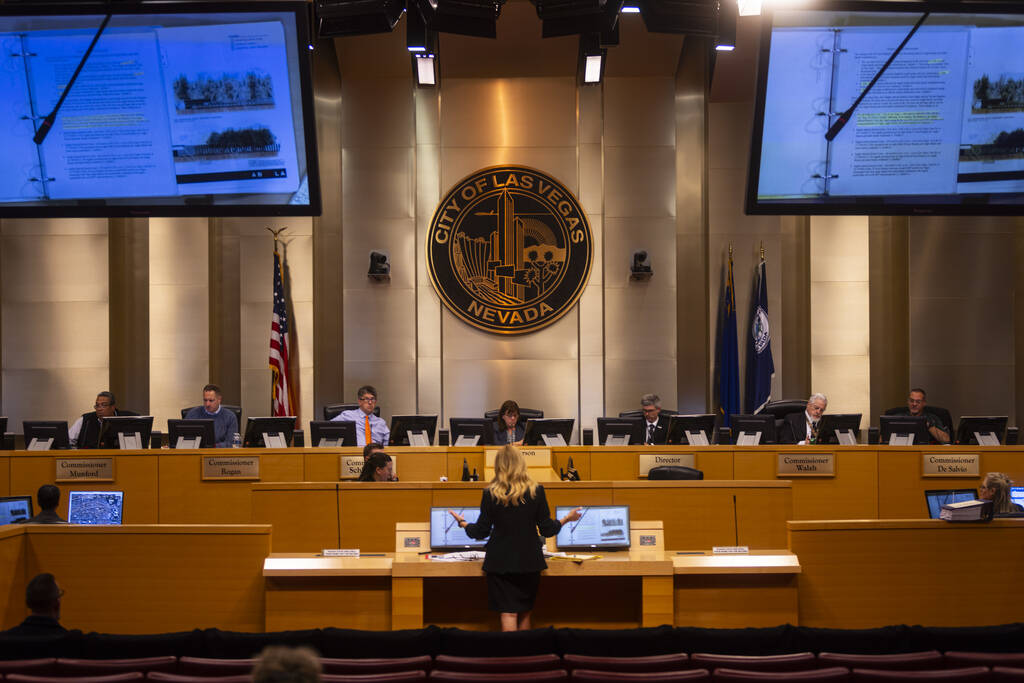 Las Vegas planning official quits under pressure before key council vote