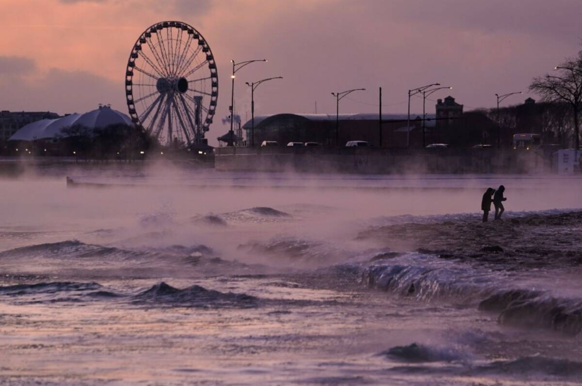 Over 8,000 flights canceled as storm freezes much of US; Las Vegas affected