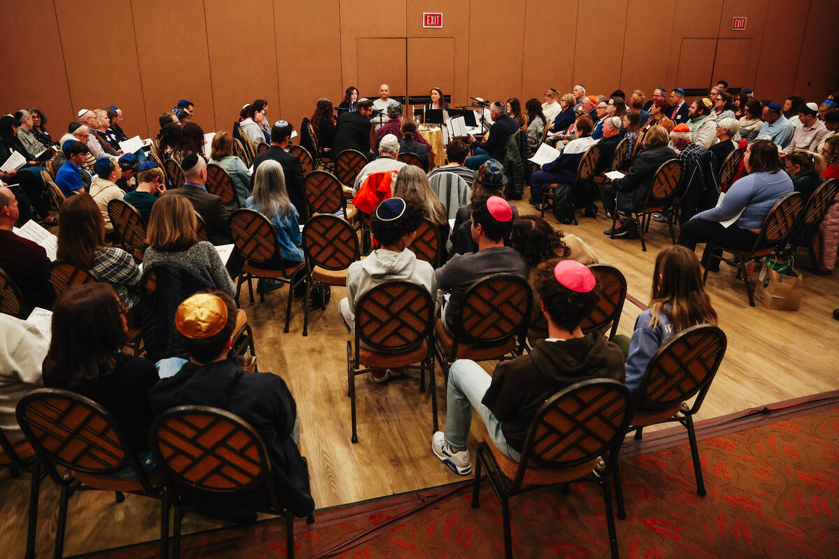 Yair Horn speaks about his experience being held hostage by Hamas at Congregation Ner Tamid Fri ...