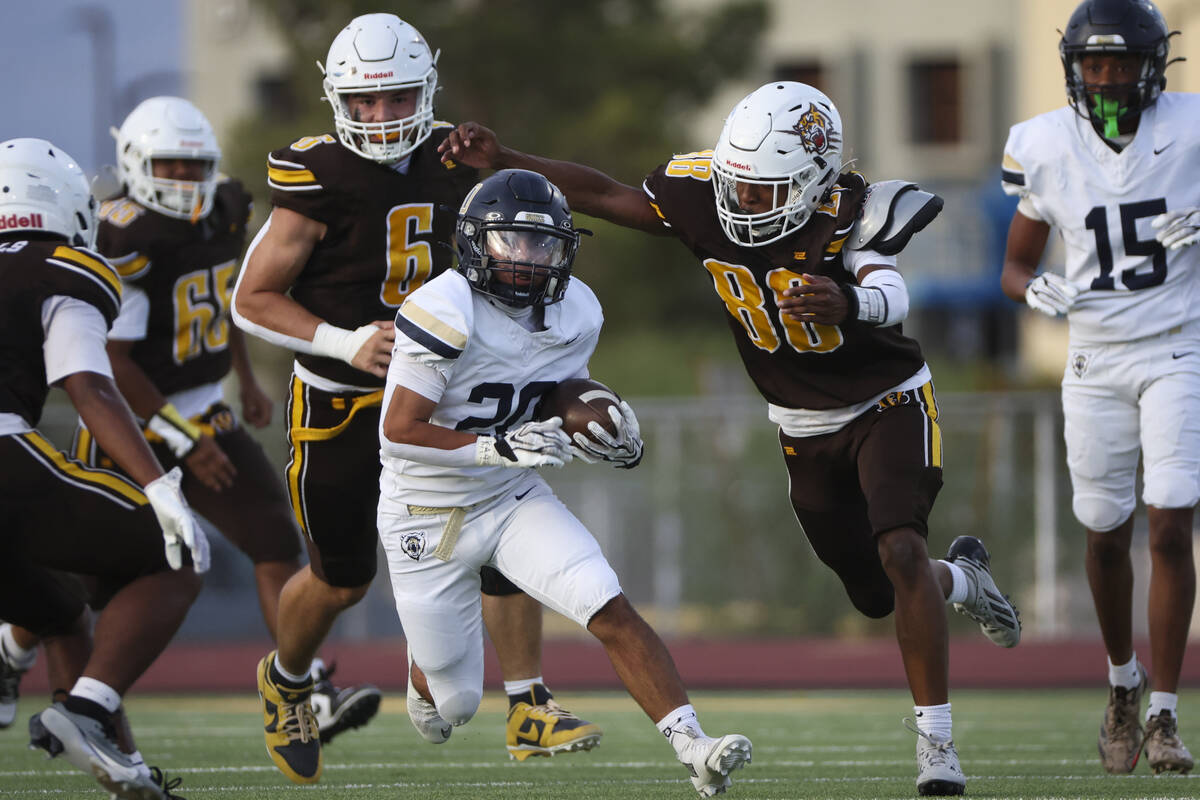 Spring Valley dominates Bonanza in ‘Banner Game' behind Baer's 249 rushing yards