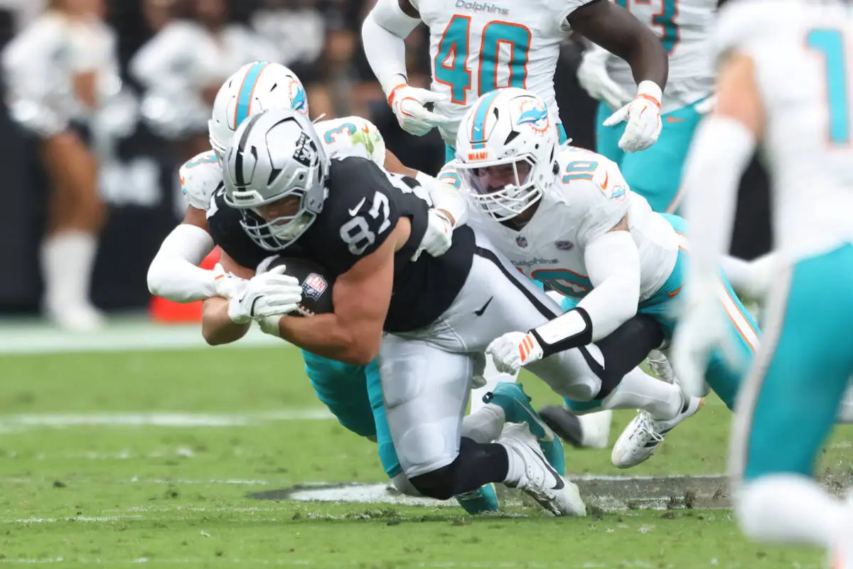 Stock up, stock down after Week 1 victory for Raiders