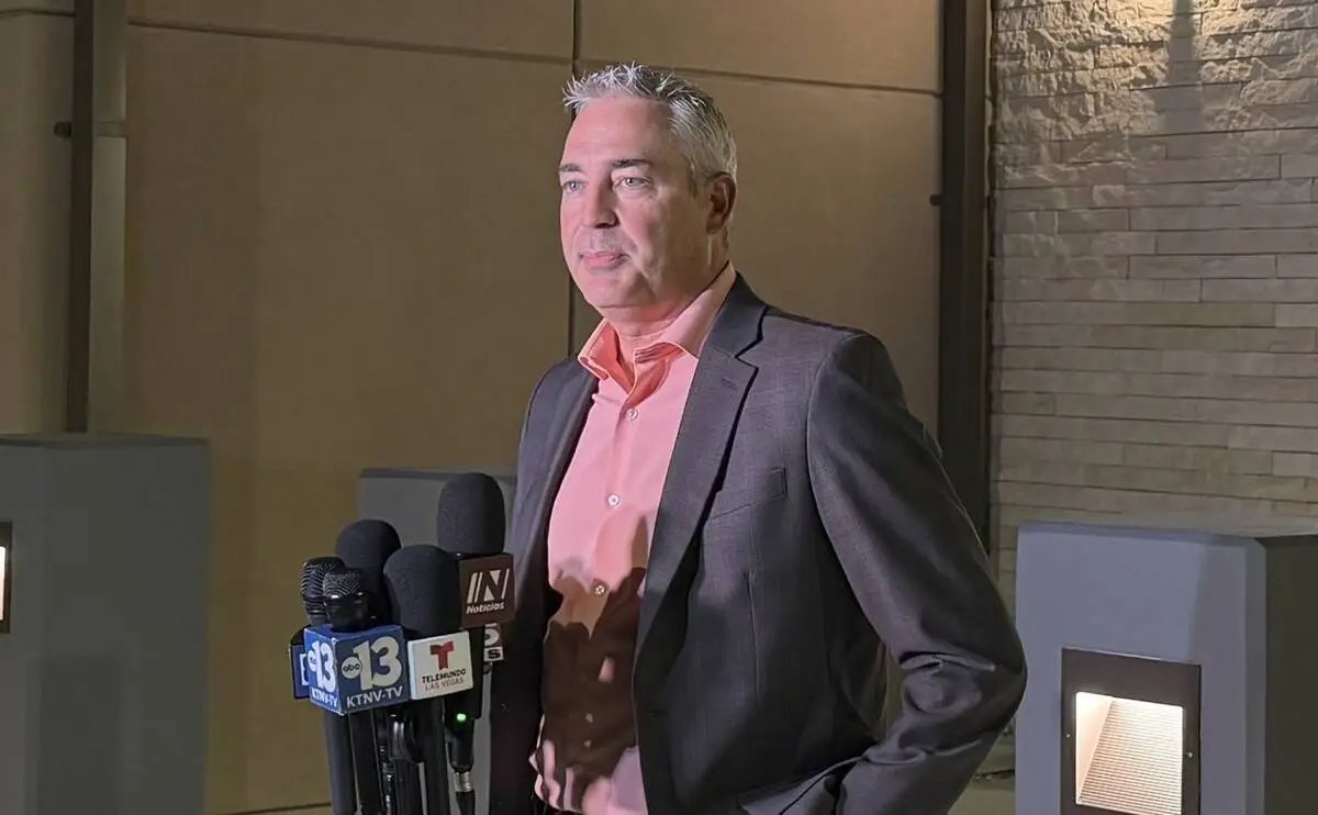 Neighbor dispute turns deadly as 1 shot dead in east Las Vegas, police say
